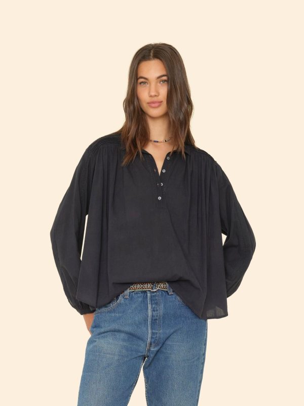 Obsidian Daisy Top