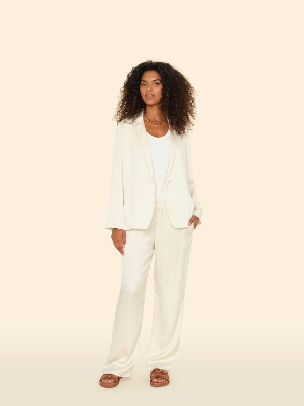 Oyster Shell Bella Silk Pant - Image 3